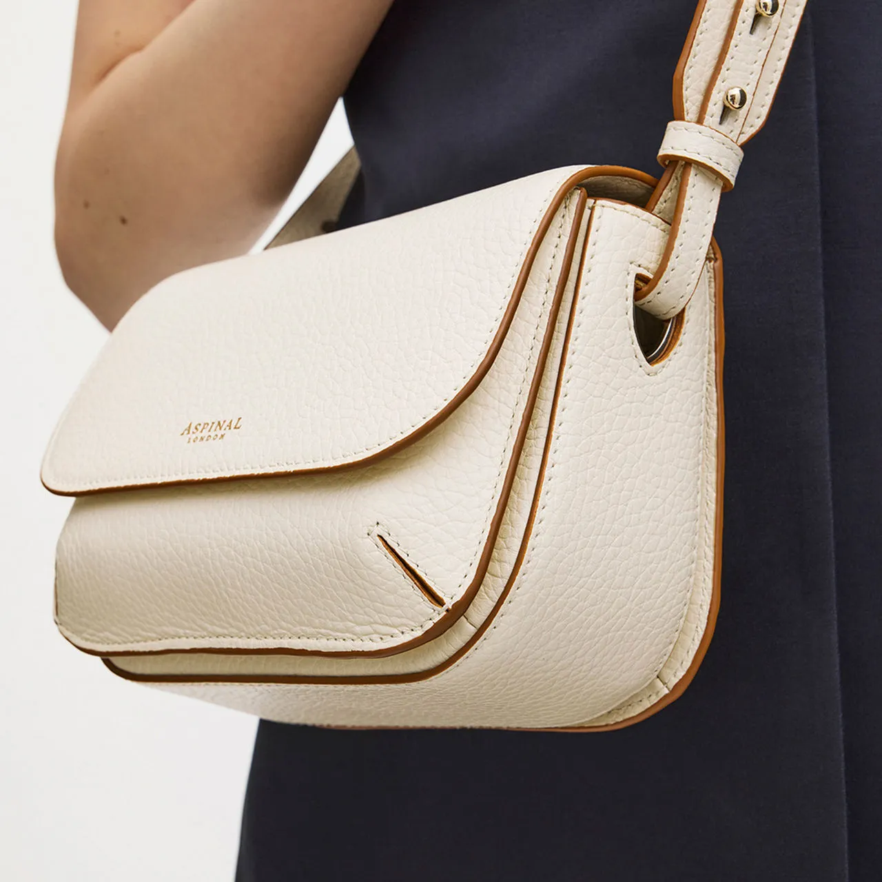 ASPINAL OF LONDON ONLINE EXCLUSIVE Ella Crossbody Bag - Ivory