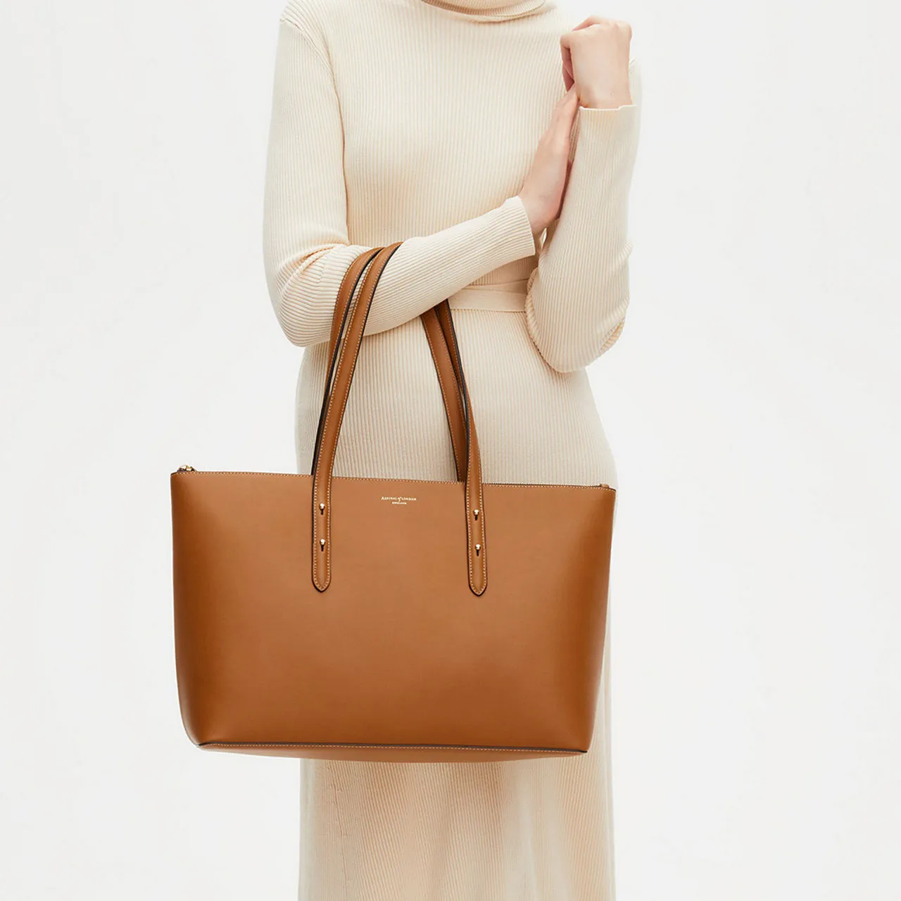 ASPINAL OF LONDON ONLINE EXCLUSIVE Regent Zipped Tote Bag - Tan