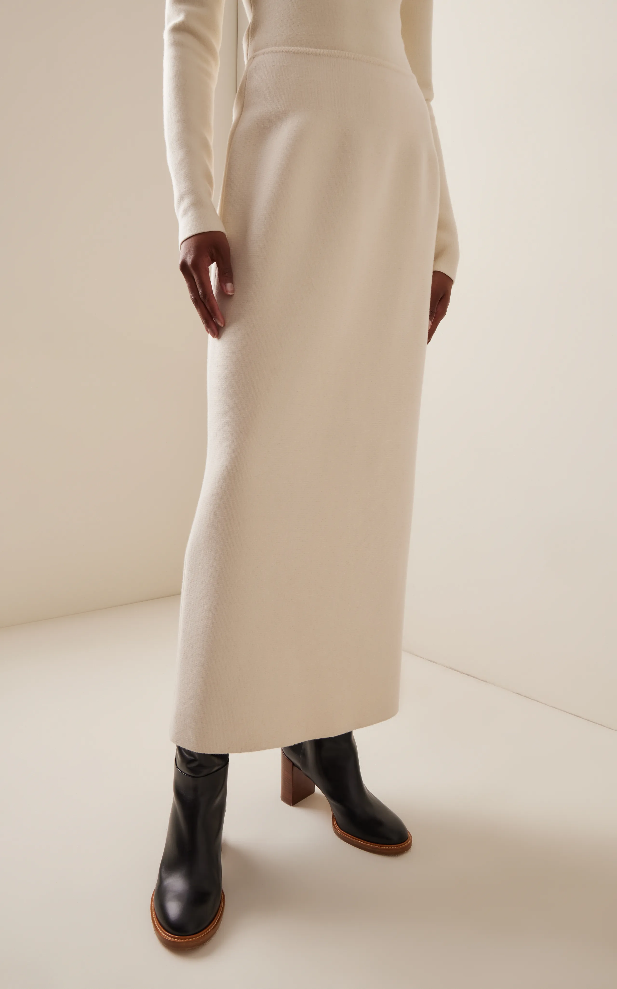 Gabriela Hearst Wolff Wool Maxi Skirt