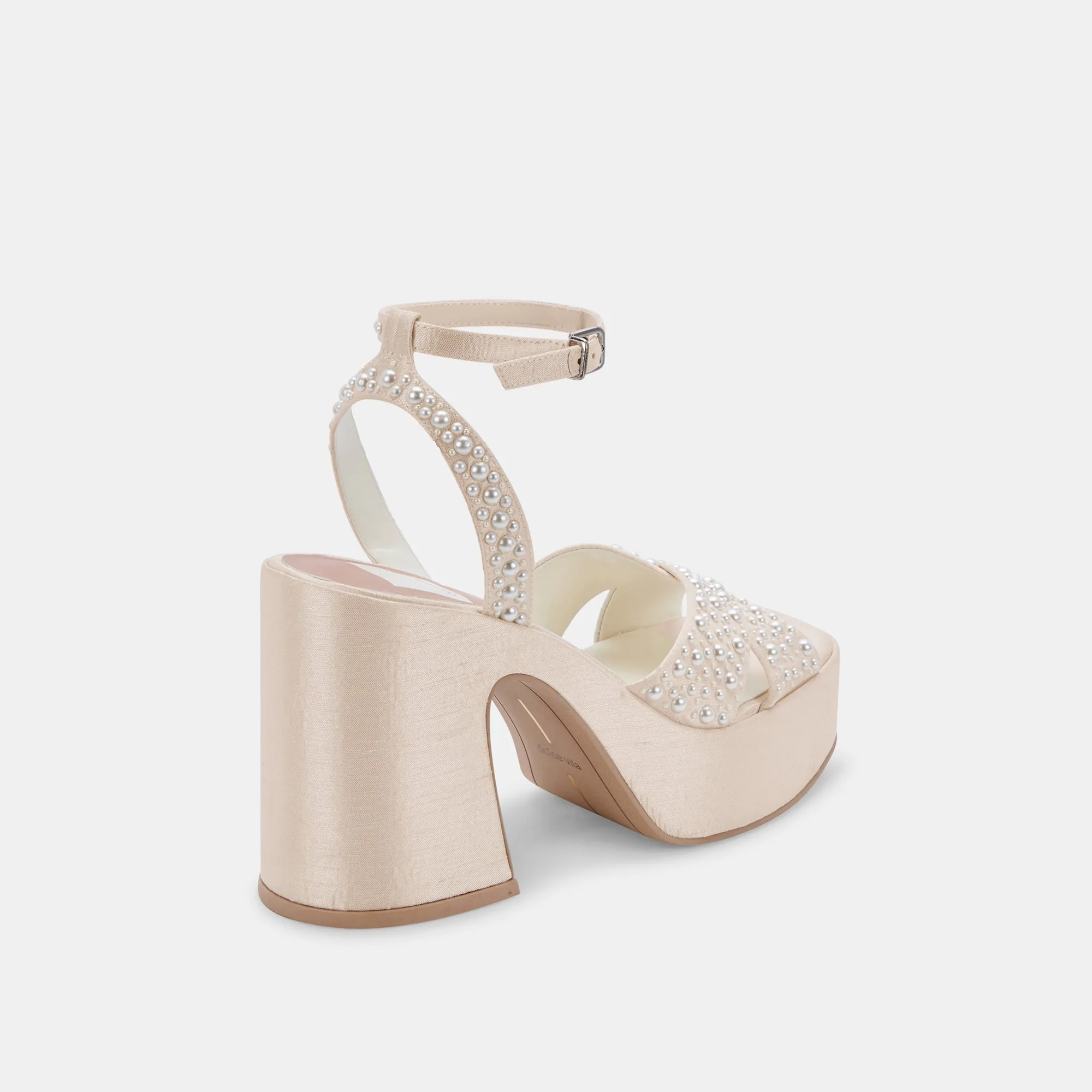 WESSI PEARL HEELS VANILLA PEARLS - re:vita